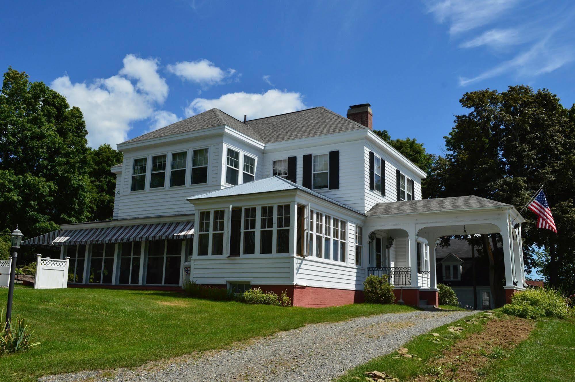 The Brewster Inn Dexter Buitenkant foto